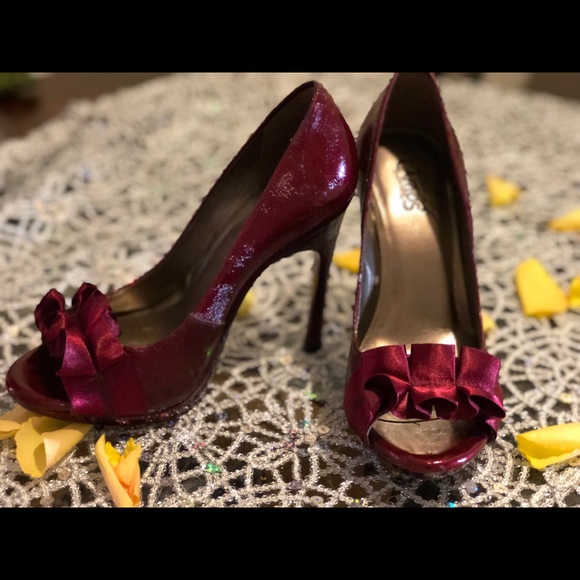 Carlos Santana prestige pump - Picture 3 of 6